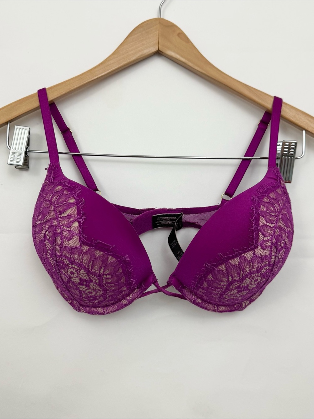 Victoria’s Secret bombshell add 2 cup size bra lace purple 32D